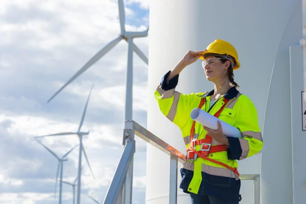 RAEOS ENERGY|About Us